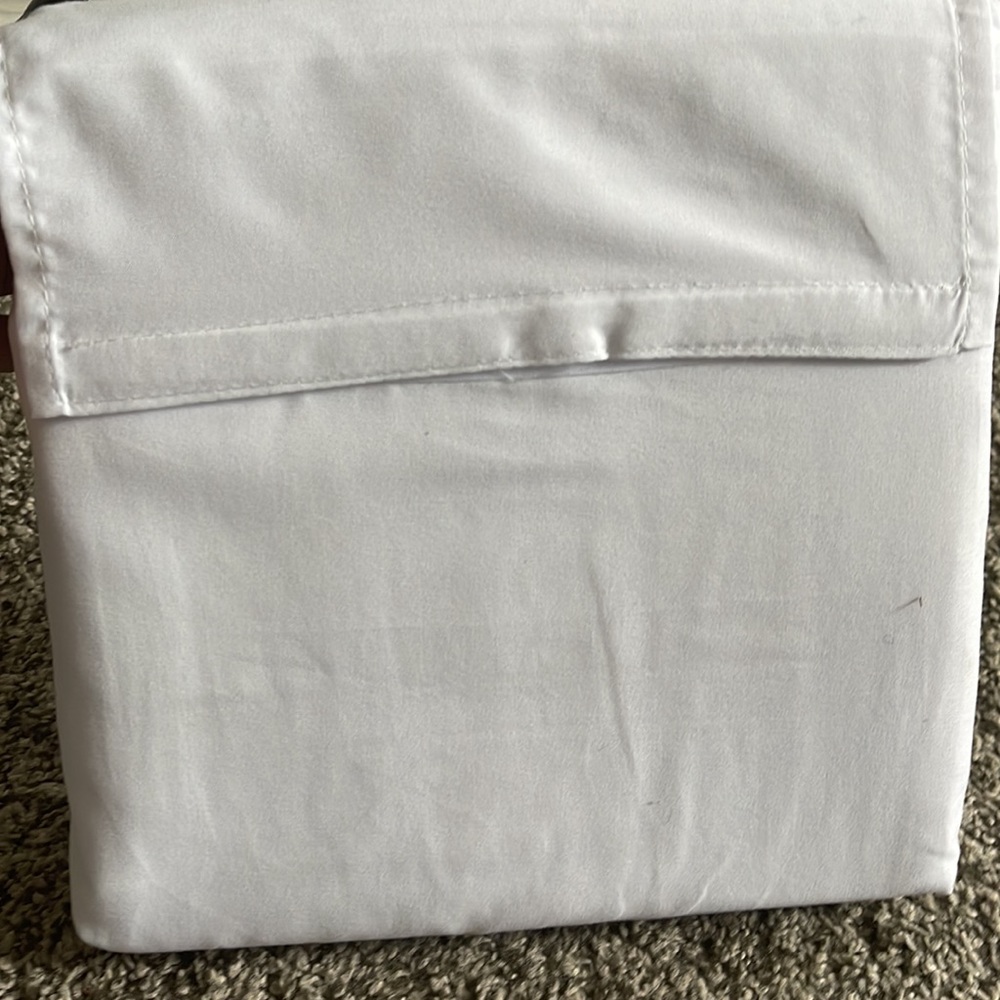 Soft Microfiber Sheet Set - Picture 3 of 3